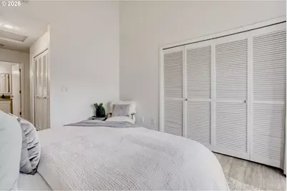 5150 S Landing Dr #302B2, Portland, OR 97239 - Photo 18