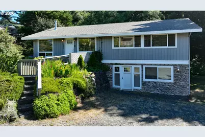 2631 S Hemlock St, Cannon Beach, OR 97110 - Photo 2