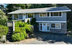 2631 S Hemlock St, Cannon Beach, OR 97110 - Photo 2