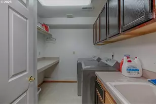 6708 14th Ave NE, Keizer, OR 97303 - Photo 26