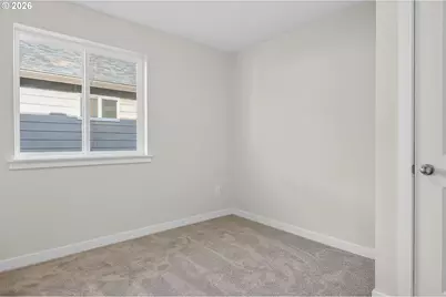 9269 E Burnside St, Portland, OR 97216 - Photo 16