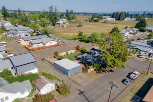 1021 Deal St, Junction City, OR 97448 - Photo 48