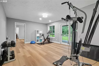 1109 NW Frazier Ct, Portland, OR 97229 - Photo 34