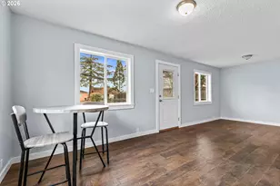 745 Dakota Ave, Medford, OR 97501 - Photo 18