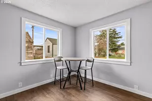 745 Dakota Ave, Medford, OR 97501 - Photo 16