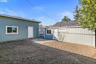 745 Dakota Ave, Medford, OR 97501 - Photo 6