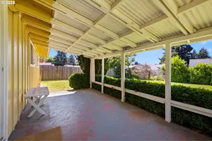 15411 SE Morning Glory Ct, Milwaukie, OR 97267 - Photo 22