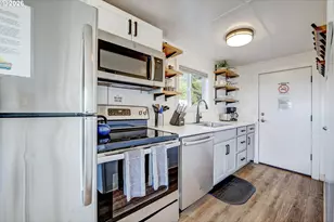 95500 Hwy 101, Yachats, OR 97498 - Photo 26
