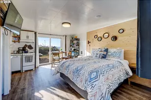 95500 Hwy 101, Yachats, OR 97498 - Photo 12