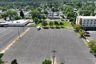 W 7th St, The Dalles, OR 97058 - Photo 1
