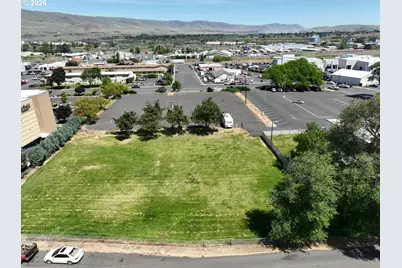 W 7th St, The Dalles, OR 97058 - Photo 8