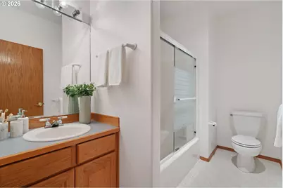 1909 NE 156th Ave, Portland, OR 97230 - Photo 32