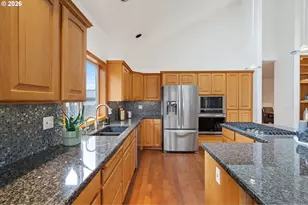 1909 NE 156th Ave, Portland, OR 97230 - Photo 18