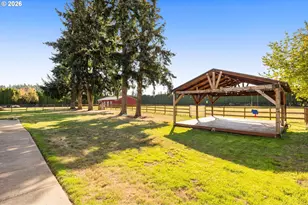 13528 NE Denbrook Rd, Aurora, OR 97002 - Photo 38