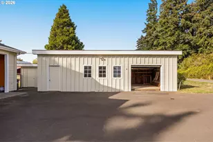 13528 NE Denbrook Rd, Aurora, OR 97002 - Photo 32