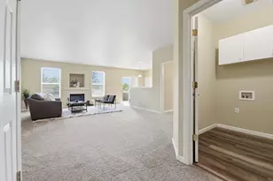 5244 Donohoe Ave, Eugene, OR 97402 - Photo 4