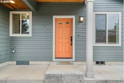 12270 Meadowlawn Dr, Oregon City, OR 97045 - Photo 4