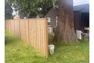 345 S 38th St, Springfield, OR 97478 - Photo 2