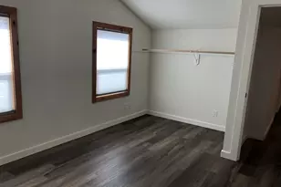 345 S 38th St, Springfield, OR 97478 - Photo 6