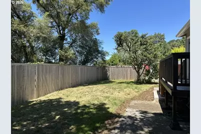 11 Ashland St, Kalama, WA 98625 - Photo 20