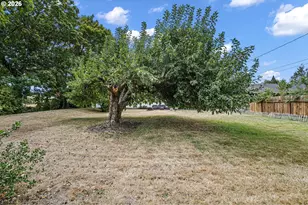 4027 Concord St, Eugene, OR 97402 - Photo 40