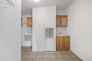 194 Oak St, Monroe, OR 97456 - Photo 28