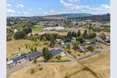 194 Oak St, Monroe, OR 97456 - Photo 46