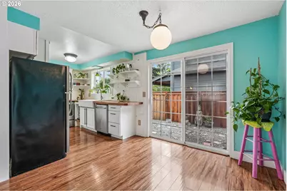 1511 NE Rosa Parks Way, Portland, OR 97211 - Photo 16