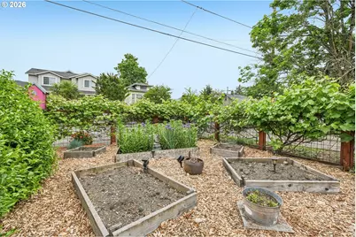 1511 NE Rosa Parks Way, Portland, OR 97211 - Photo 4