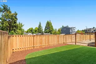 18971 SW Hazelwood Ln, Beaverton, OR 97078 - Photo 26