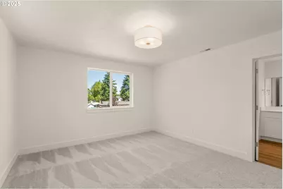 18971 SW Hazelwood Ln #L-4, Beaverton, OR 97078 - Photo 18