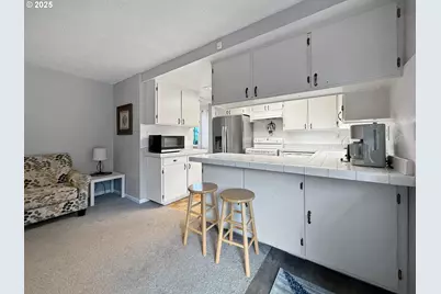 1330 Crissey Cir, Brookings, OR 97415 - Photo 18