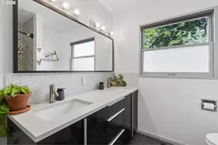 2726 NE 137th Ave, Portland, OR 97230 - Photo 18