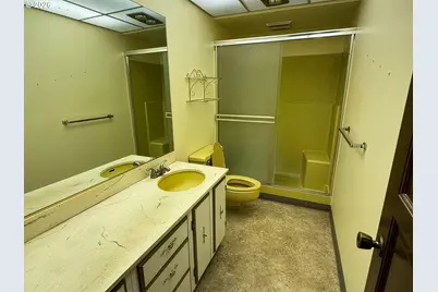 2221 SW 1st Ave #823, Portland, OR 97201 - Photo 14