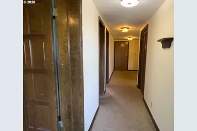 2221 SW 1st Ave #823, Portland, OR 97201 - Photo 4
