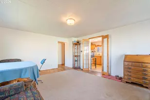 2064 Grant St, Eugene, OR 97405 - Photo 4