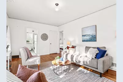 2805 SE Grant St, Portland, OR 97214 - Photo 6