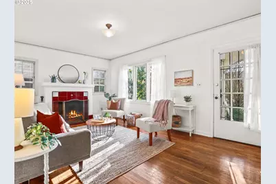 2805 SE Grant St, Portland, OR 97214 - Photo 2