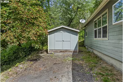 230 Haussler Rd, Kelso, WA 98626 - Photo 14