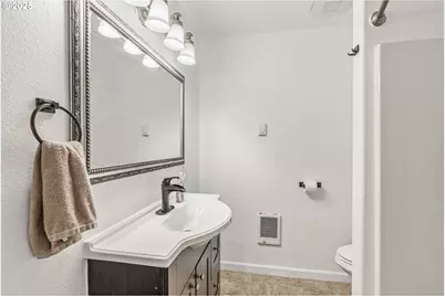 230 Haussler Rd, Kelso, WA 98626 - Photo 12