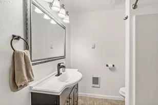 230 Haussler Rd, Kelso, WA 98626 - Photo 12