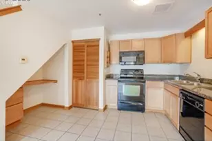 910 NW Naito Pkwy, Portland, OR 97209 - Photo 6