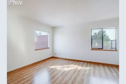 910 NW Naito Pkwy #I23, Portland, OR 97209 - Photo 14