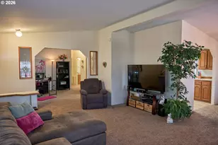 1699 N Terry St, Eugene, OR 97402 - Photo 6