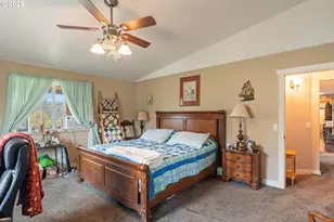 1907 W Duke Rd, Sutherlin, OR 97479 - Photo 16