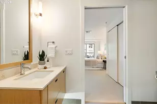 1310 NW Naito Parkway, Portland, OR 97209 - Photo 24