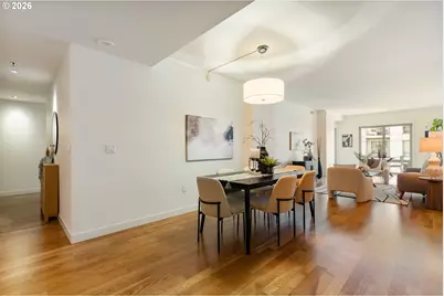 1310 NW Naito Pkwy #706A, Portland, OR 97209 - Photo 4