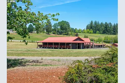 23781 NW Grossen Dr, Hillsboro, OR 97124 - Photo 34