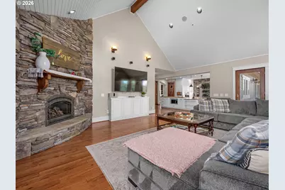 23781 NW Grossen Dr, Hillsboro, OR 97124 - Photo 10