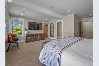 23781 NW Grossen Dr, Hillsboro, OR 97124 - Photo 12